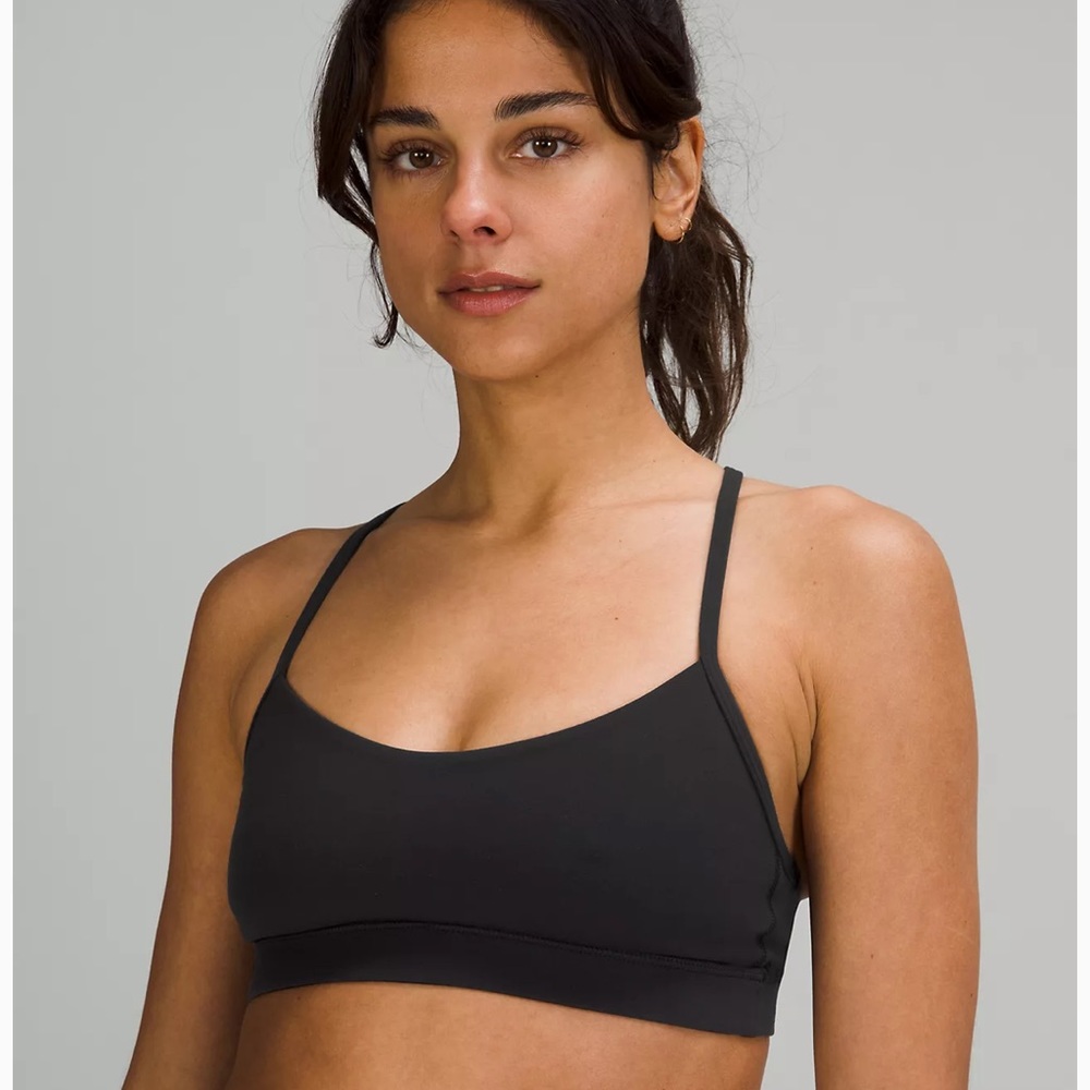 Lululemon Black Flow Y Nulu Bra Light Support